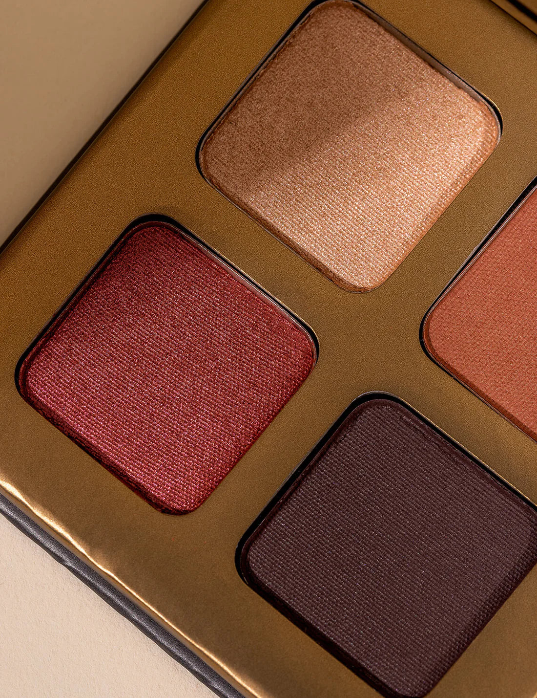 Inika Eyeshadow Quad Flowers