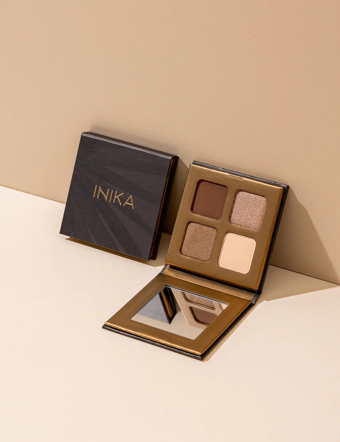 Inika Eyeshadow Quad Wind