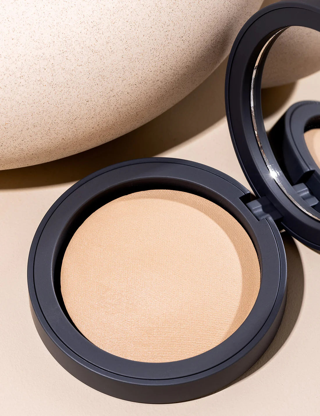 Inika Baked Mineral Foundation Trust